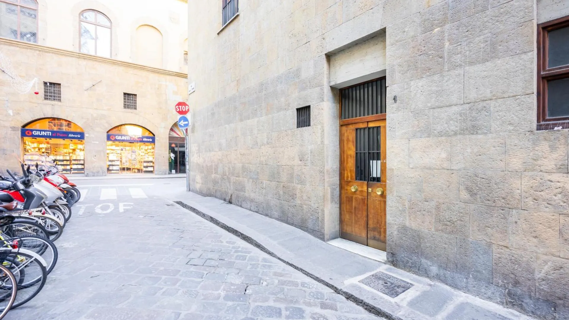 Sprone Apartment Florence 0*,  Italy